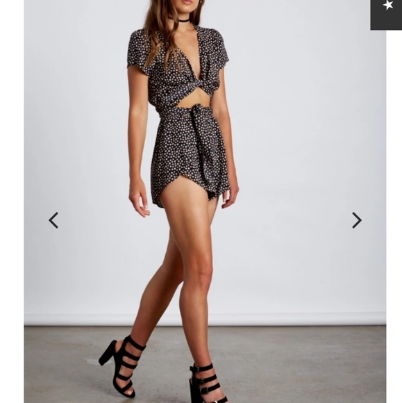 Lulus Pants - NWT Mini Star Front Tie Romper